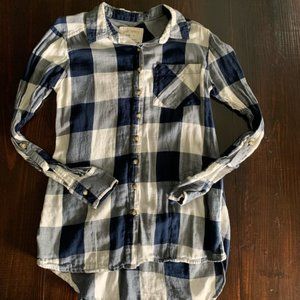 High low plaid long sleeve